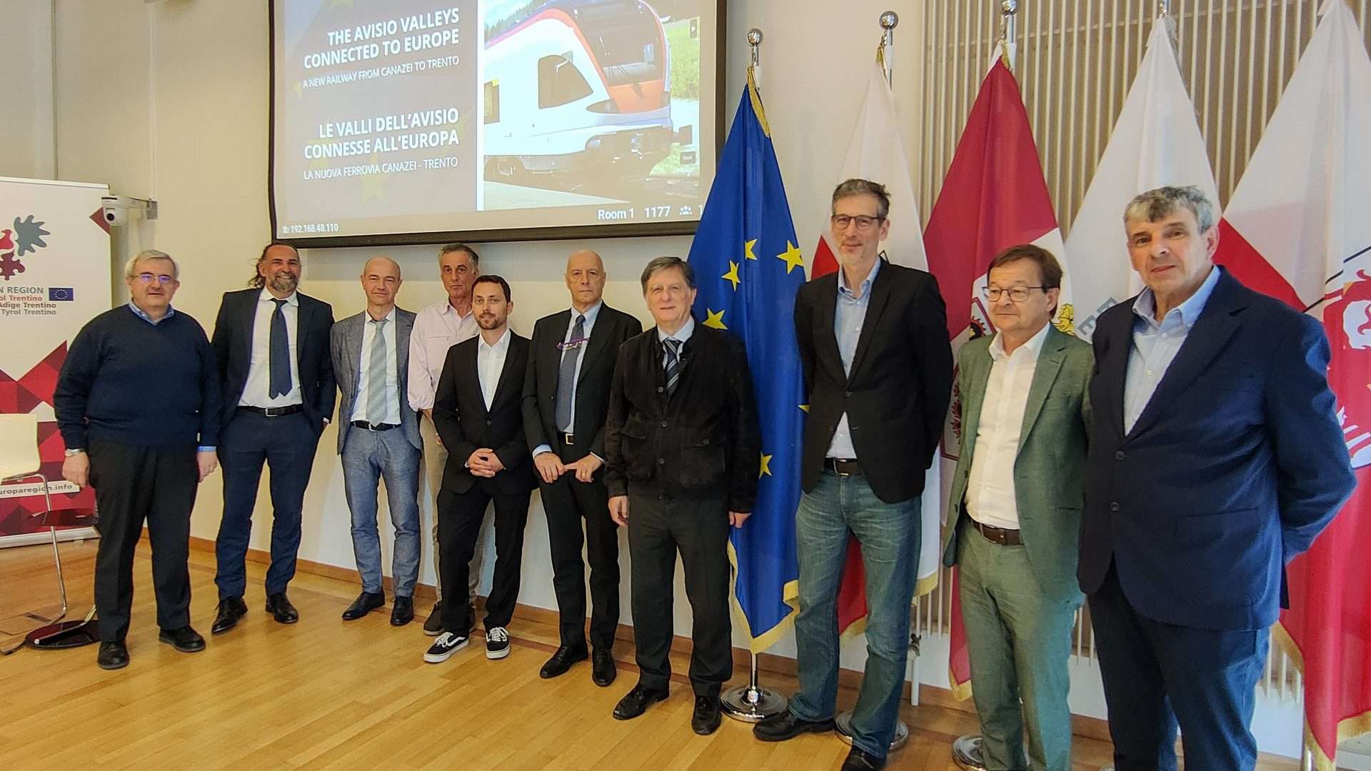 0.0_header_bruxelles-evento-transdolomites_treno-avisio
